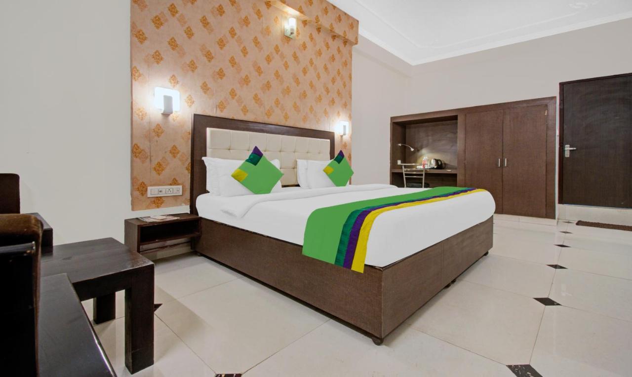 Treebo Trend Dream Palace Τζαϊπούρ Εξωτερικό φωτογραφία